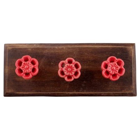 Red Tiny Flower Ceramic Wooden Hooks